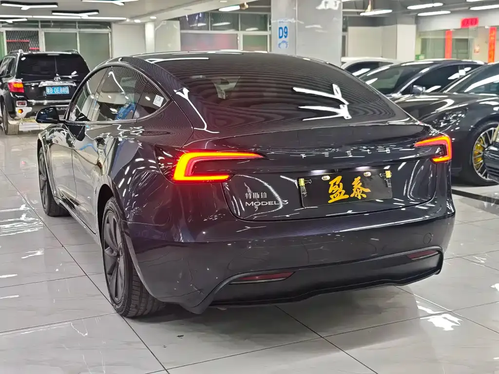 Tesla Model 3 2025 из CN, фото 7