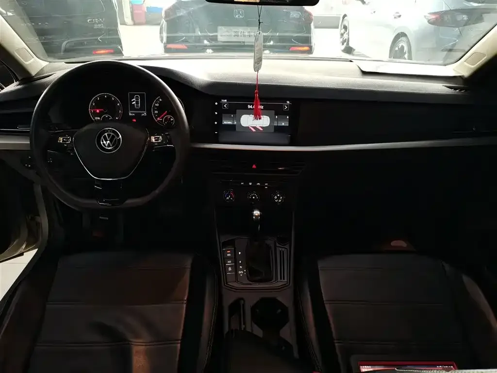 Volkswagen Lavida 2022 из CN, фото 2