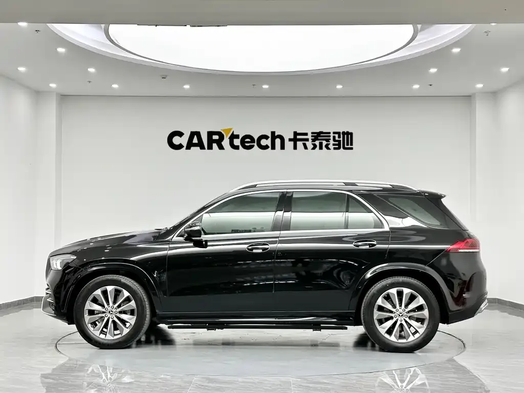 Mercedes-Benz GLE — фото 6