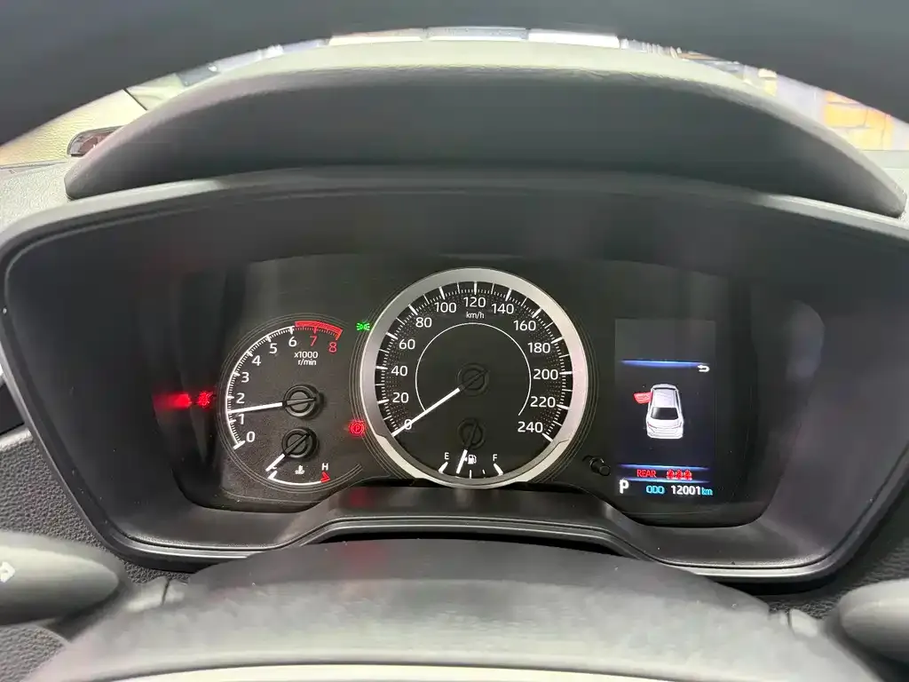 Toyota Corolla 2023 из CN, фото 9