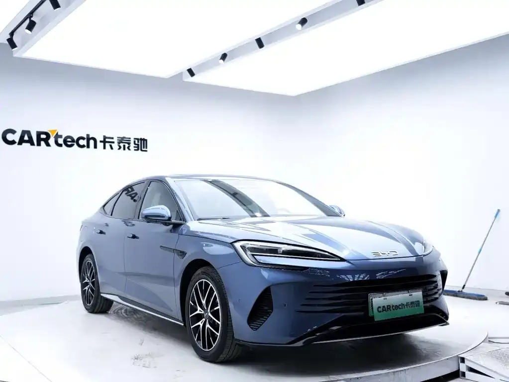 BYD Seal 07 DM-i — фото 8