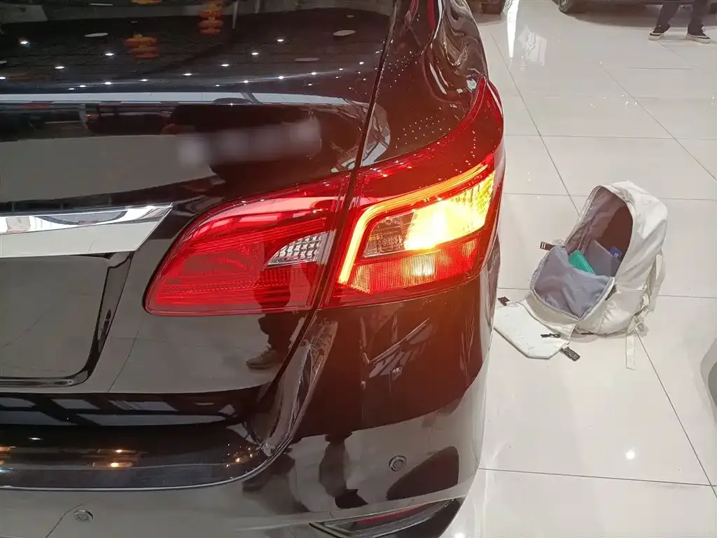 Nissan Sylphy 2024 из CN, фото 8