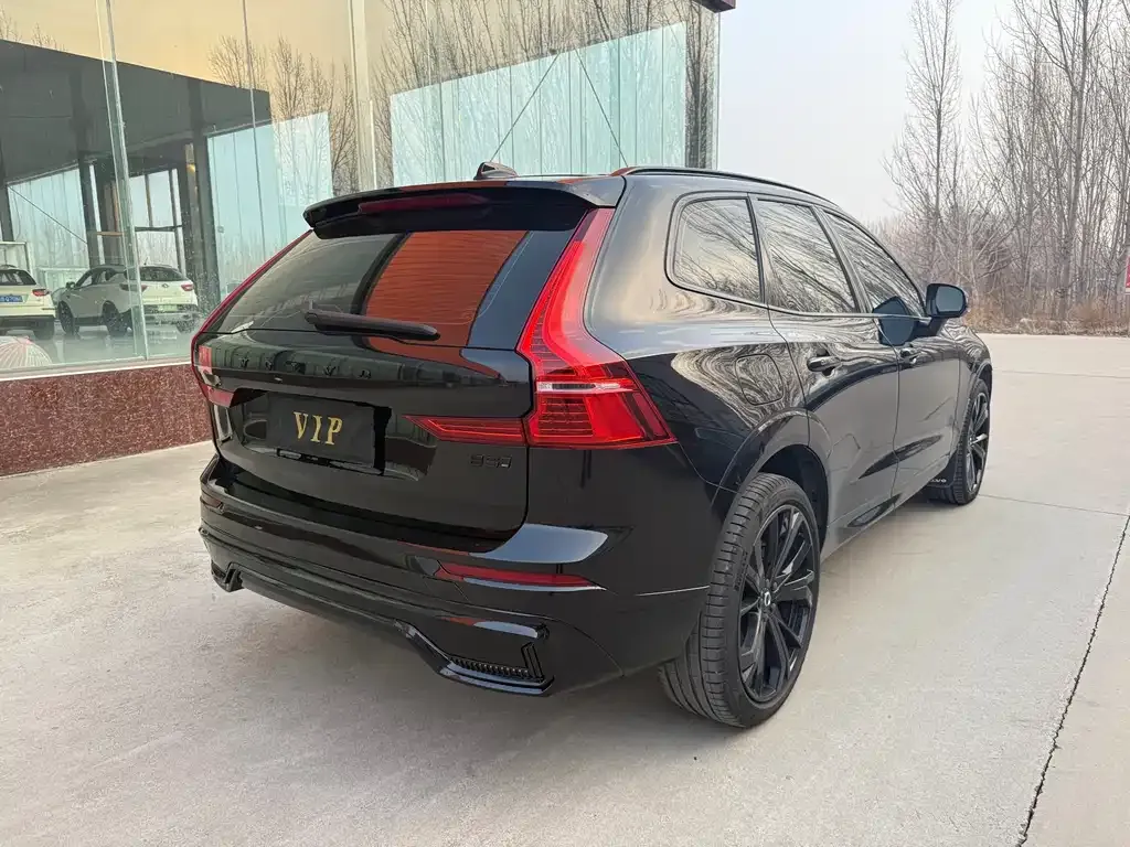 Volvo XC60 2025 из CN, фото 10