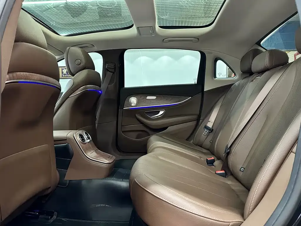 Mercedes-Benz E-Class 2022 из CN, фото 4