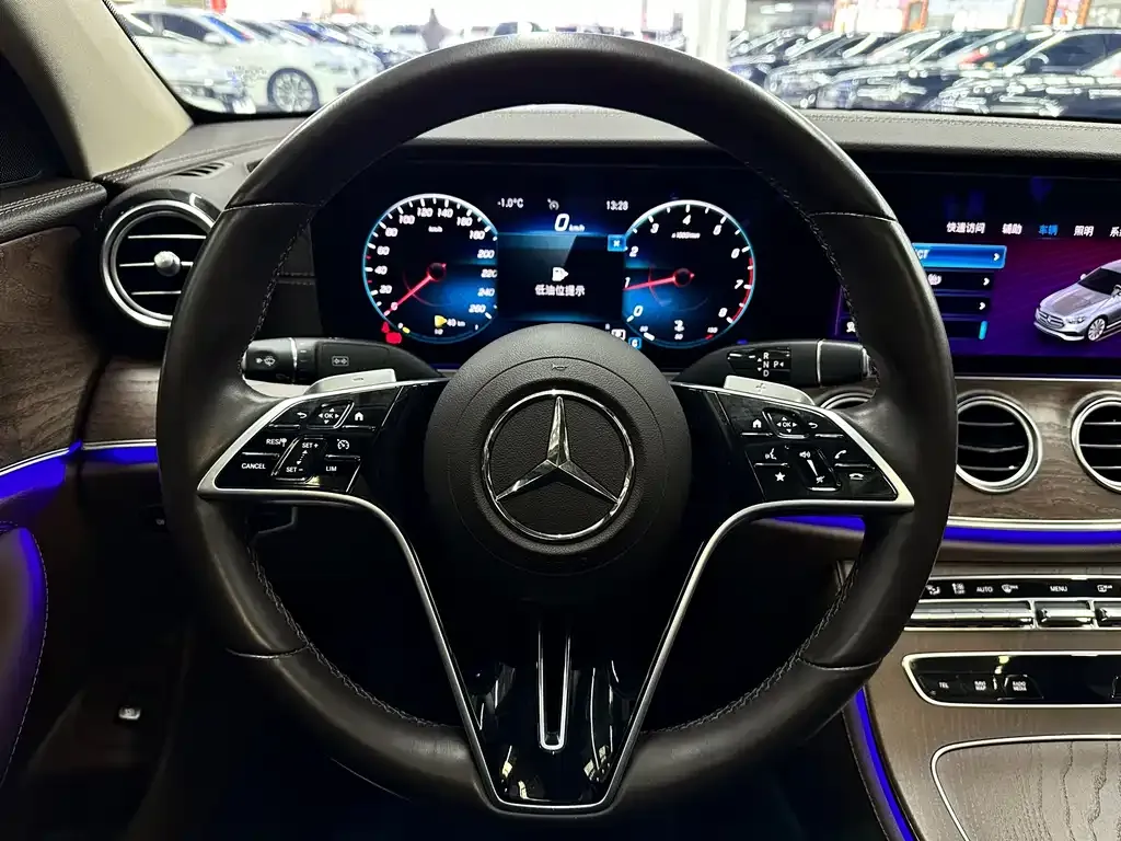 Mercedes-Benz E-Class 2022 из CN, фото 6