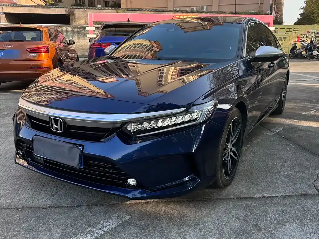 Honda Inspire — фото 1