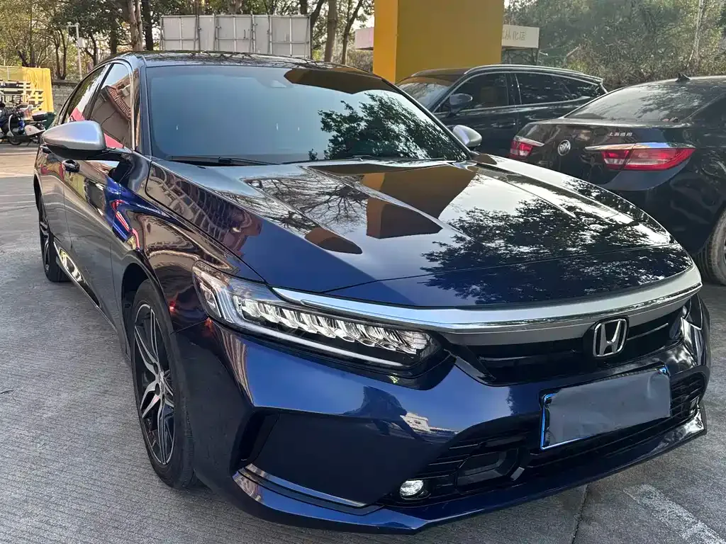 Honda Inspire — фото 6