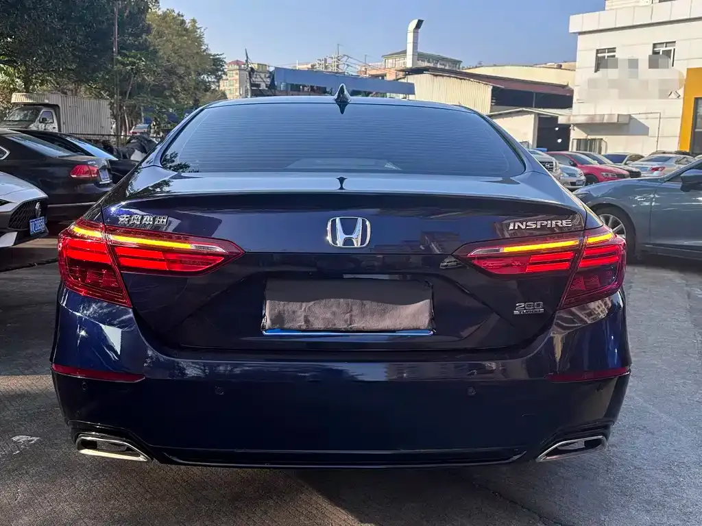 Honda Inspire — фото 7