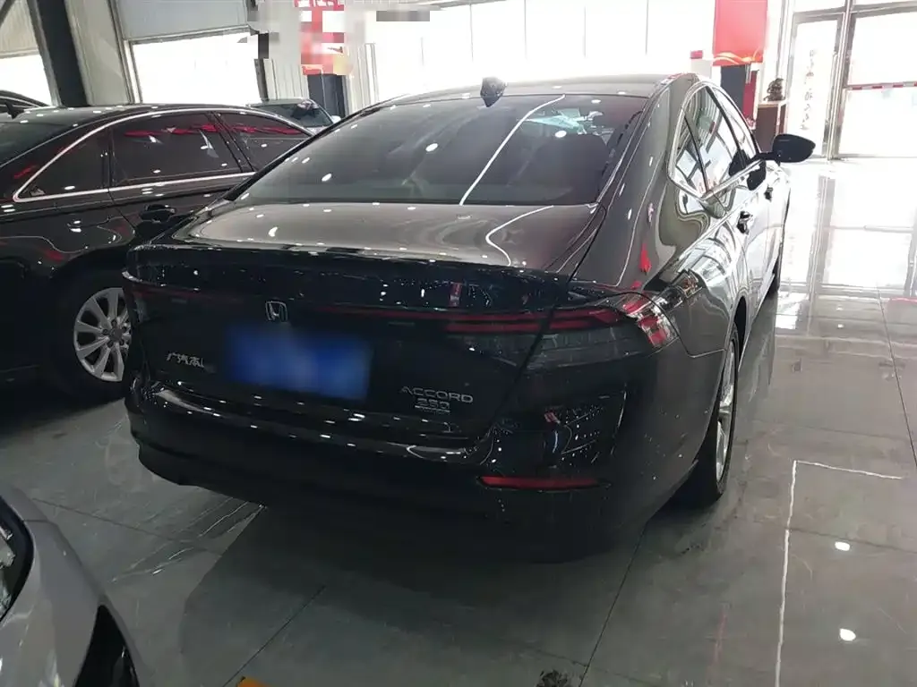 Honda Accord 2023 из CN, фото 4