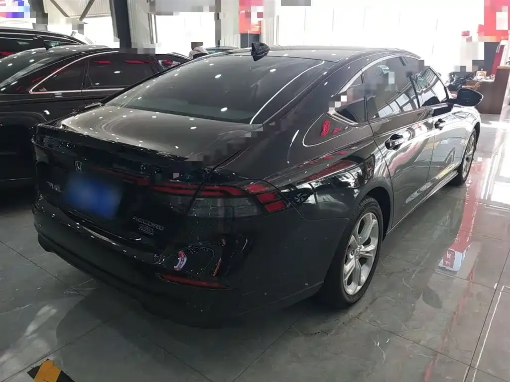 Honda Accord 2023 из CN, фото 2