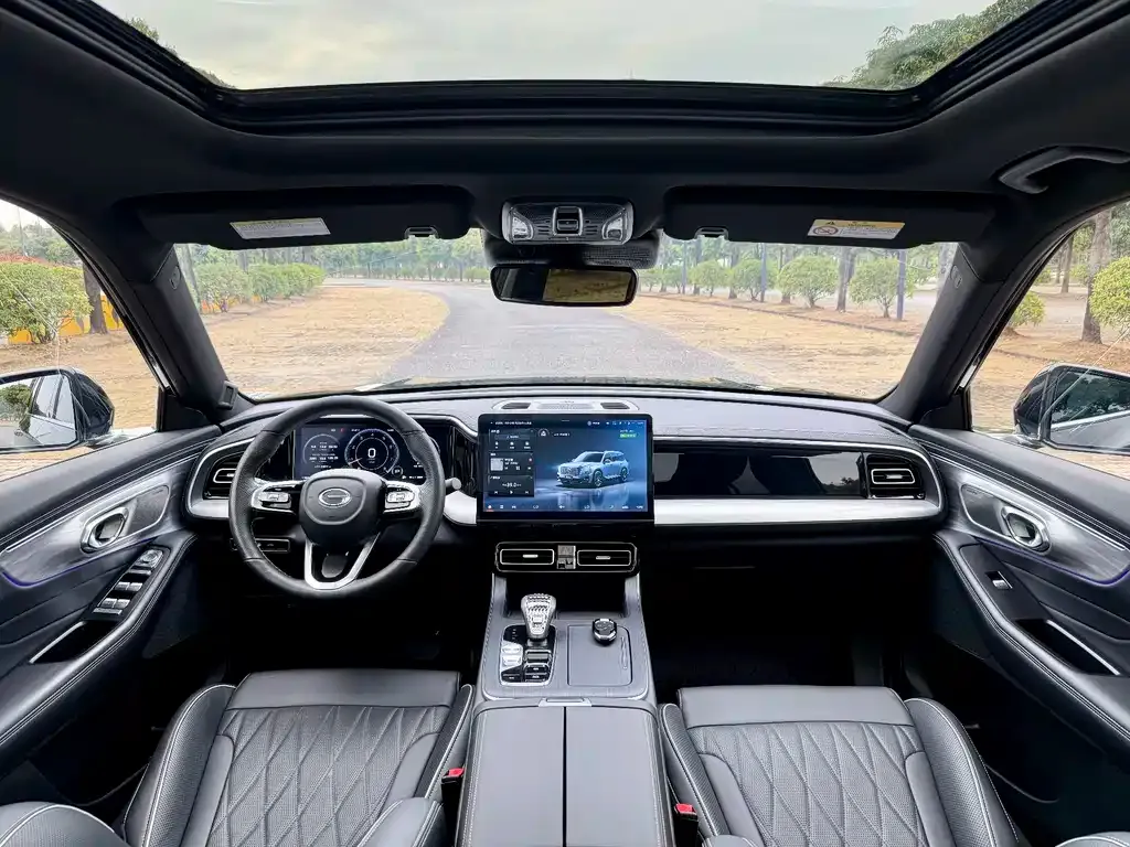 GAC Motor Trumpchi GS8 — фото 5