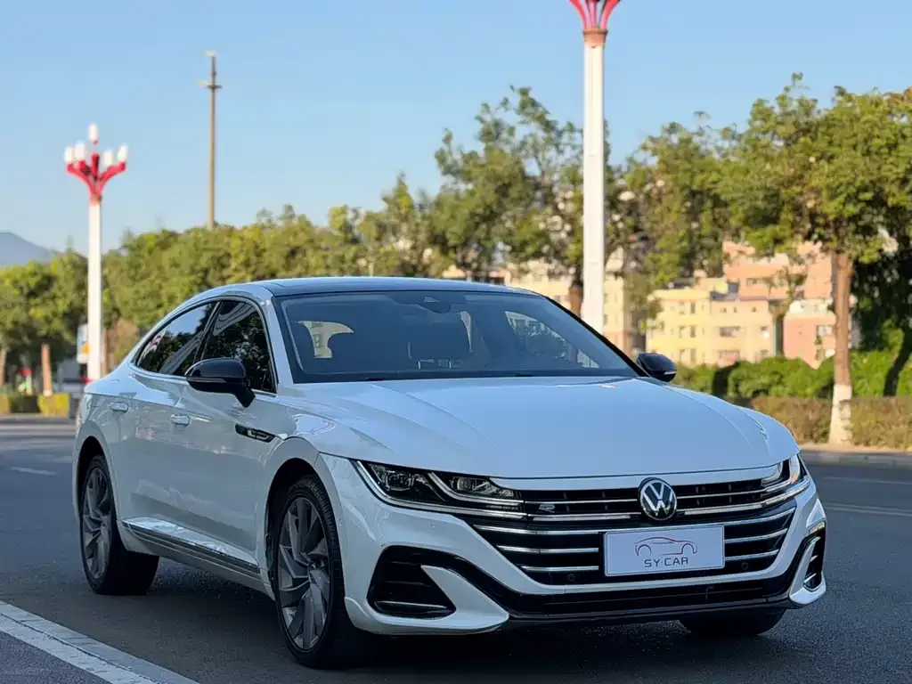 Volkswagen CC 2023 из CN, фото 6