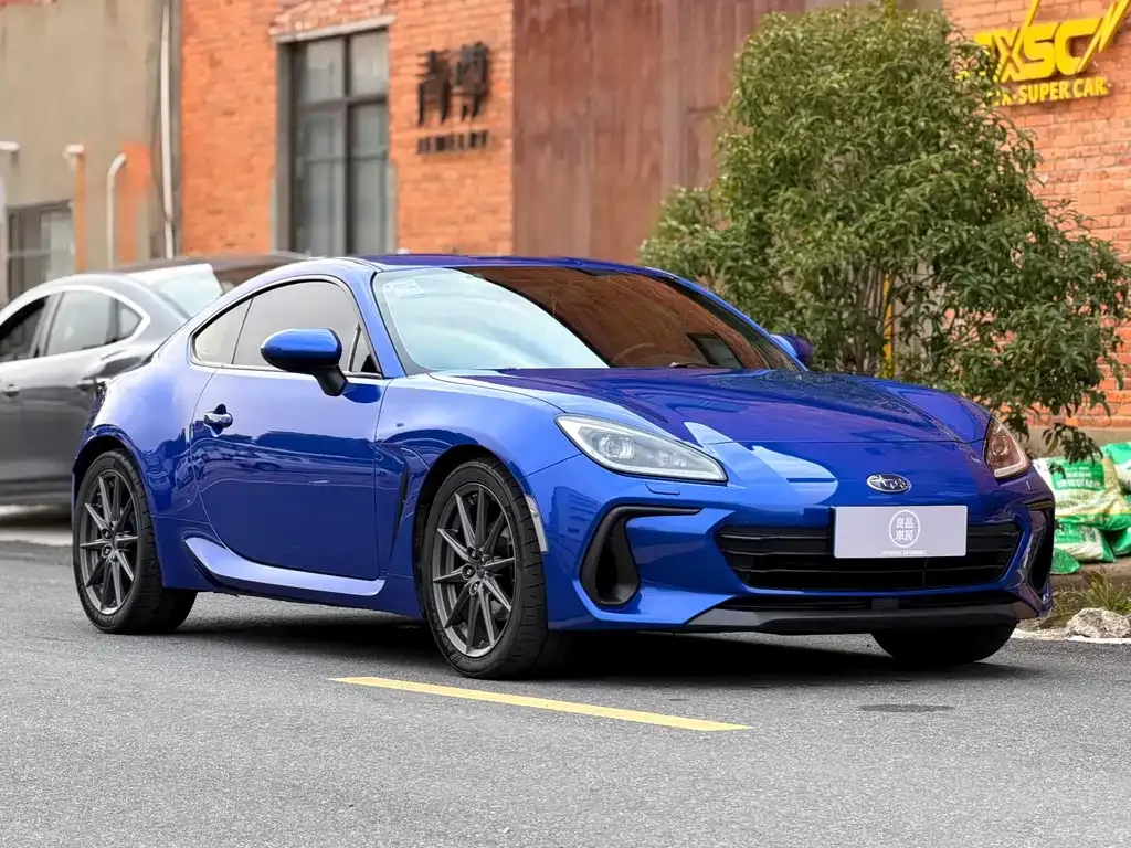 Subaru BRZ 2023 из CN, фото 7