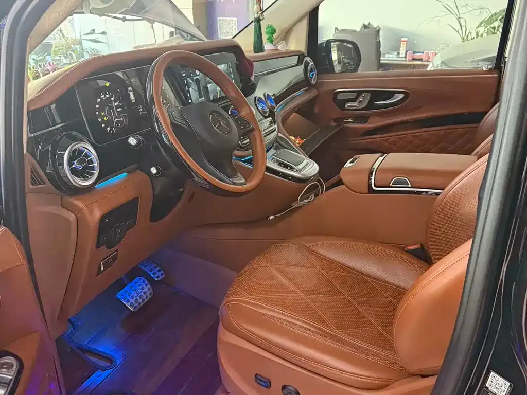 Mercedes-Benz Vito 2023 из CN, фото 7