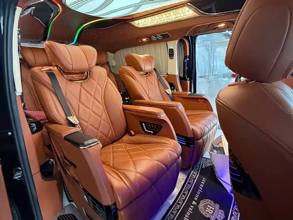 Mercedes-Benz Vito 2023 из CN, фото 8