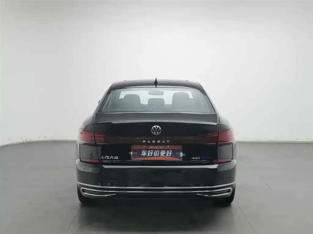 Volkswagen Passat New Energy — фото 5