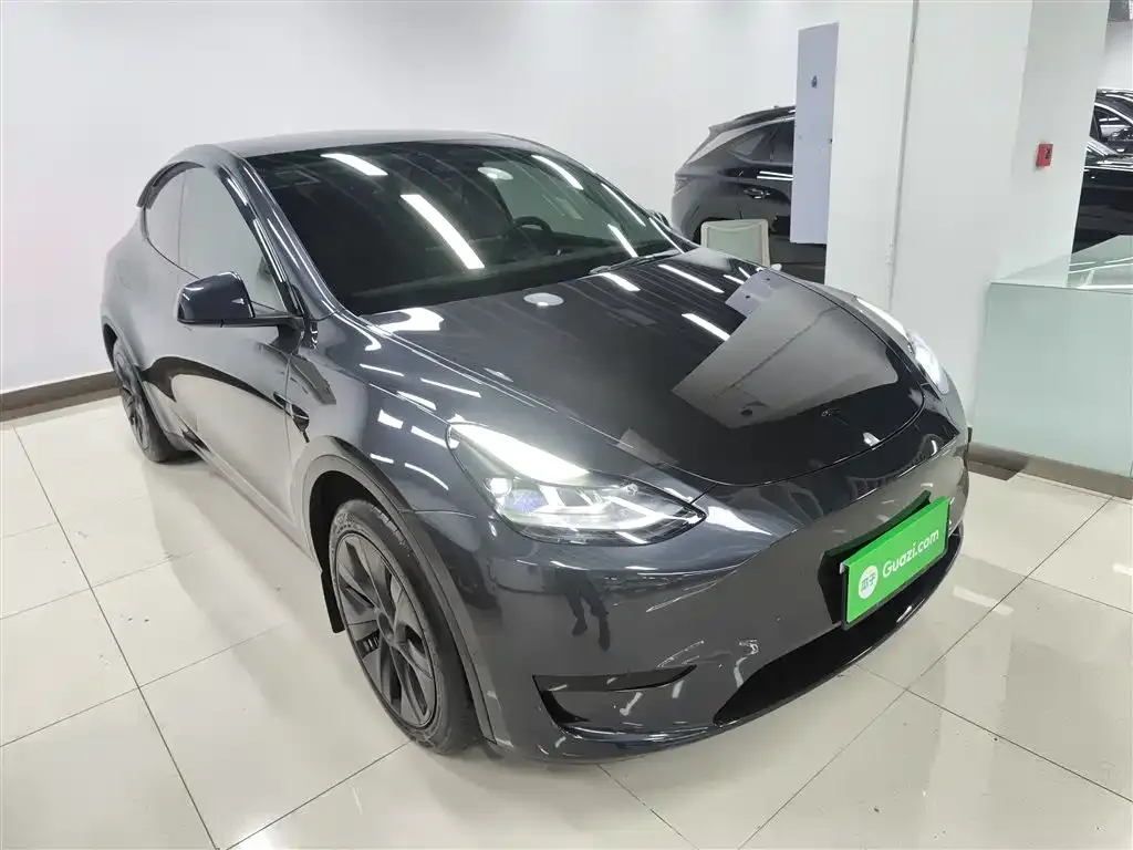 Tesla Model Y 2025 из CN, фото 5