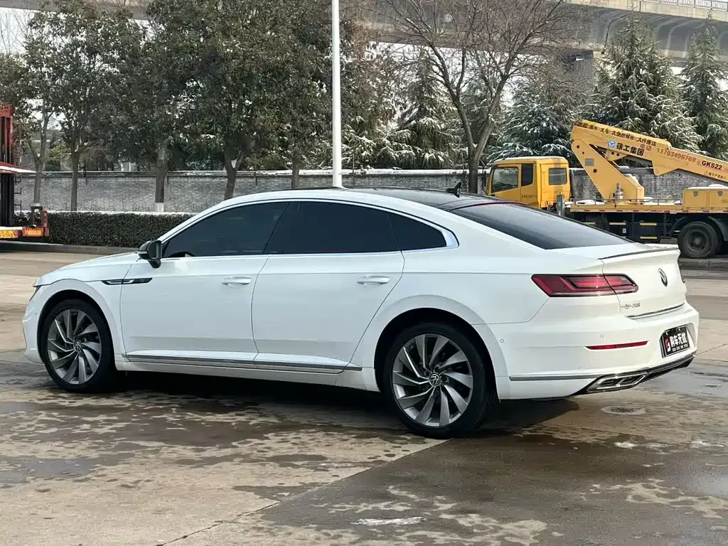 Volkswagen CC — фото 9