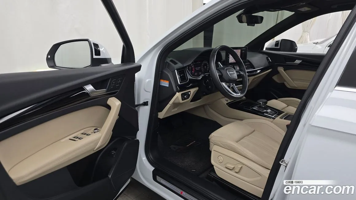 Audi Q5 2021 из KR, фото 10