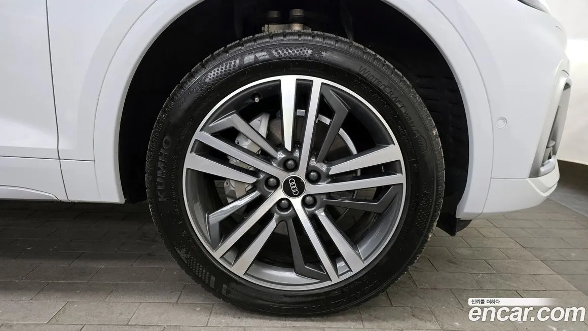 Audi Q5 2021 из KR, фото 3