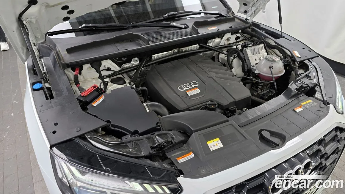 Audi Q5 2021 из KR, фото 8