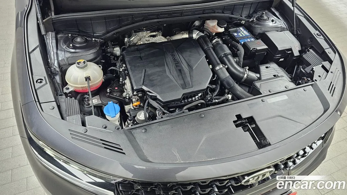 Kia Sorento — фото 9