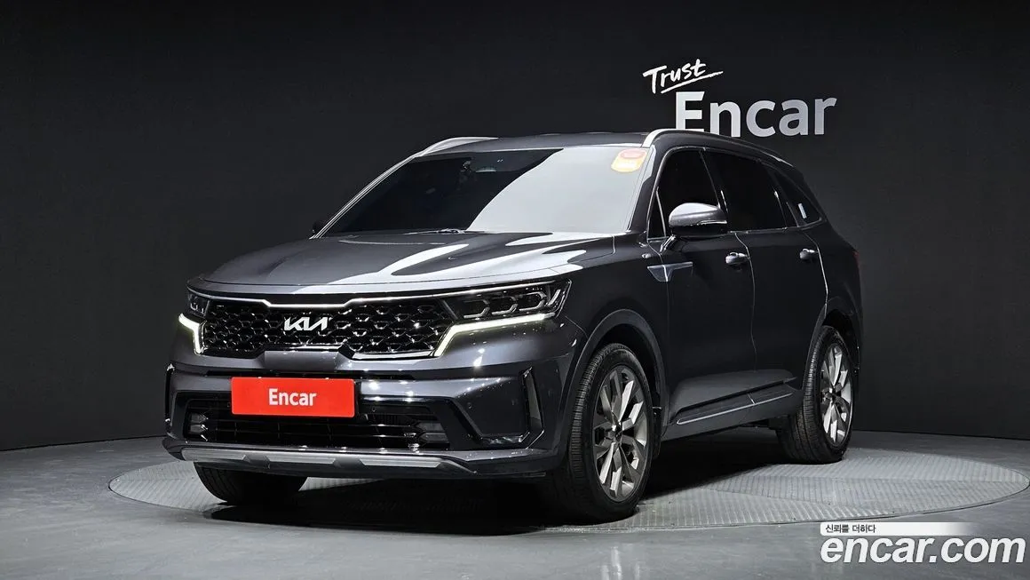 Kia Sorento — фото 1