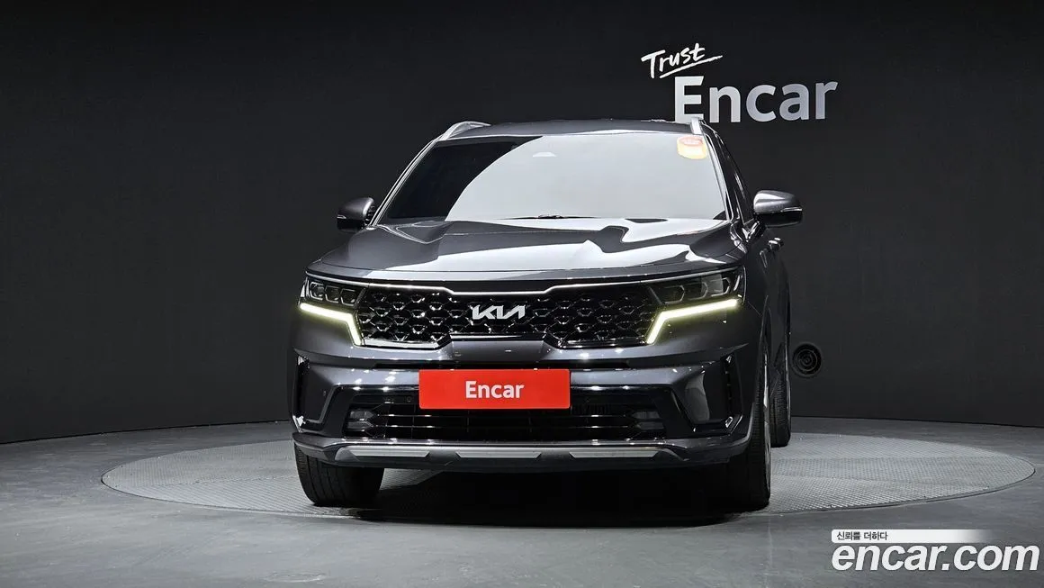 Kia Sorento — фото 8