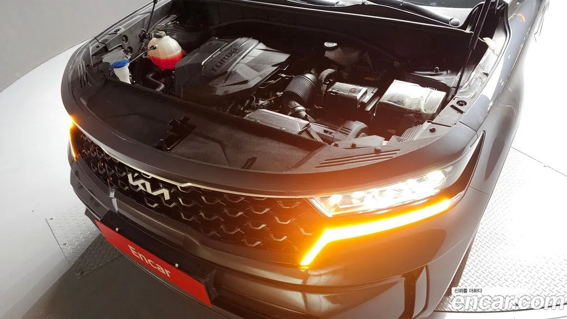 Kia Sorento — фото 6