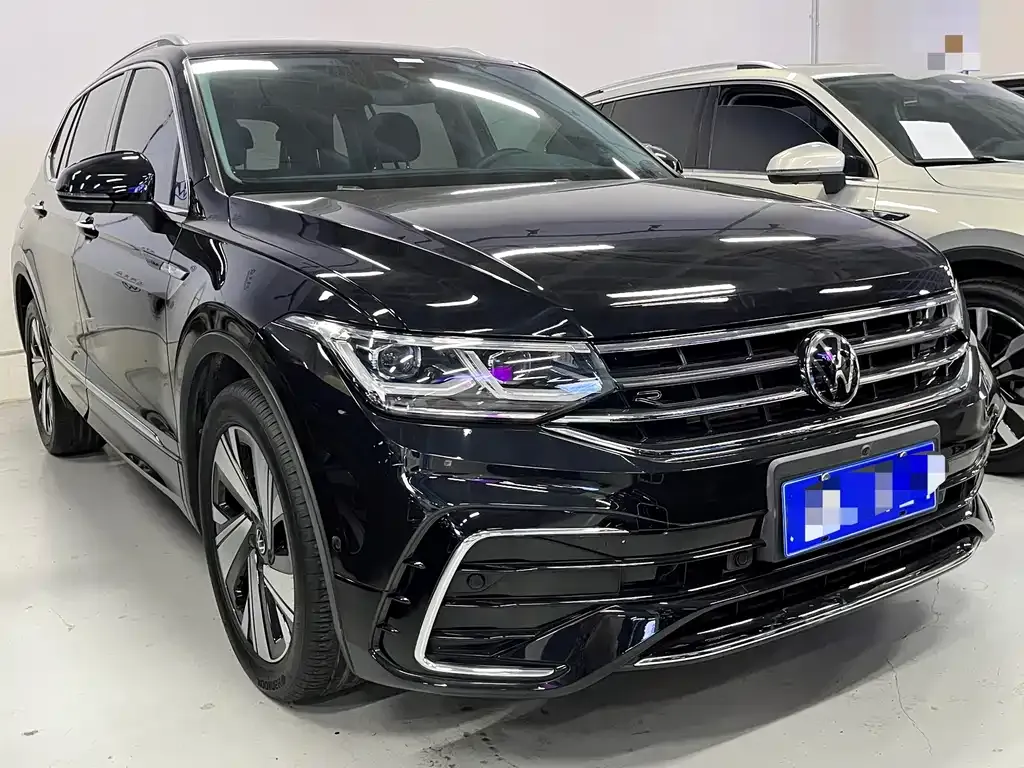 Volkswagen Tiguan L 2023 из CN, фото 5