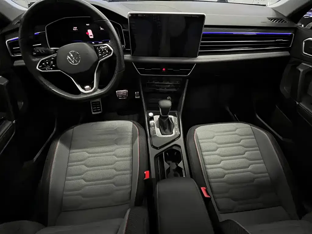 Volkswagen Tiguan L 2023 из CN, фото 6