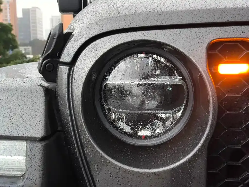 Jeep Wrangler PHEV 2022 из CN, фото 2