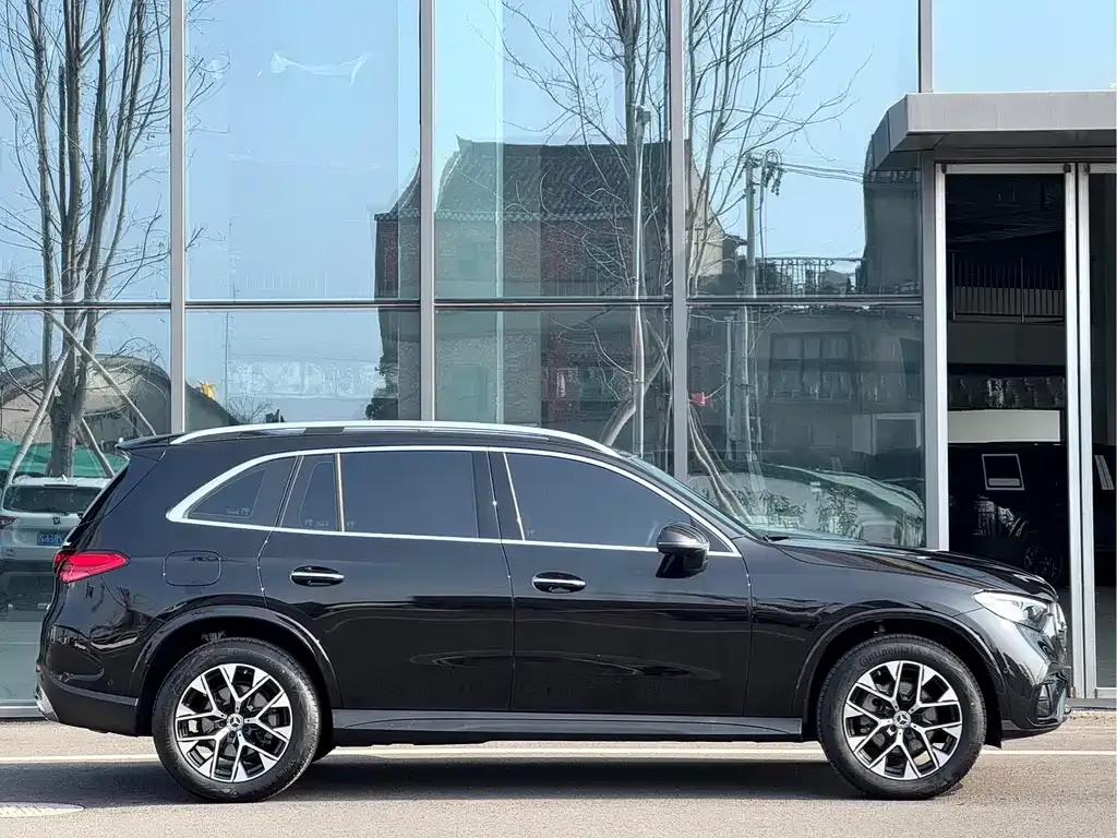 Mercedes-Benz GLC 2024 из CN, фото 4