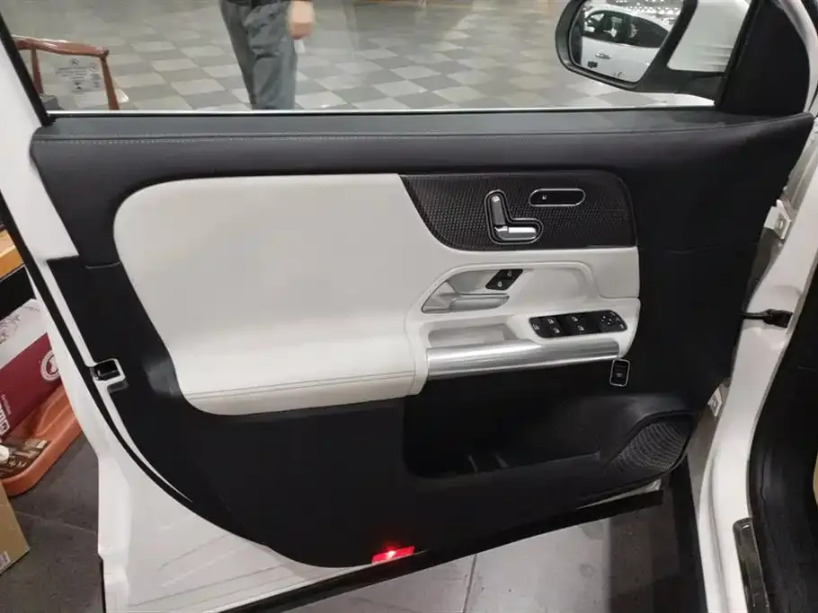 Mercedes-Benz EQA 2022 из CN, фото 4