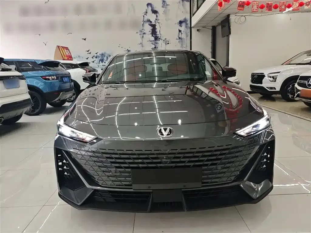 Changan UNI-V 2023 из CN, фото 3