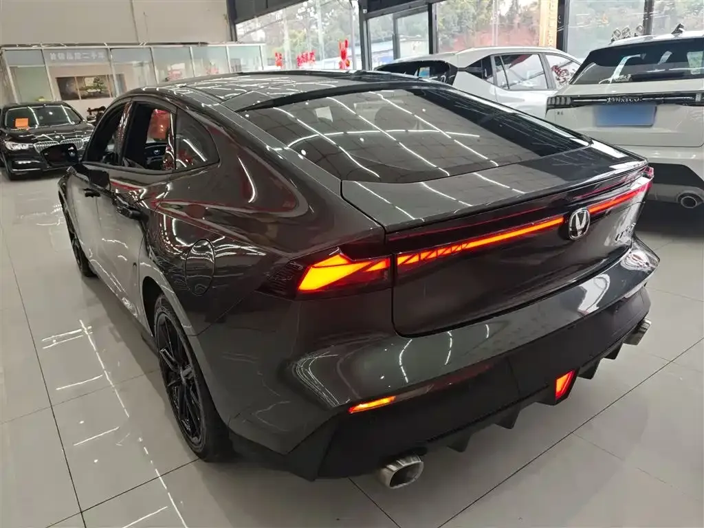 Changan UNI-V 2023 из CN, фото 6