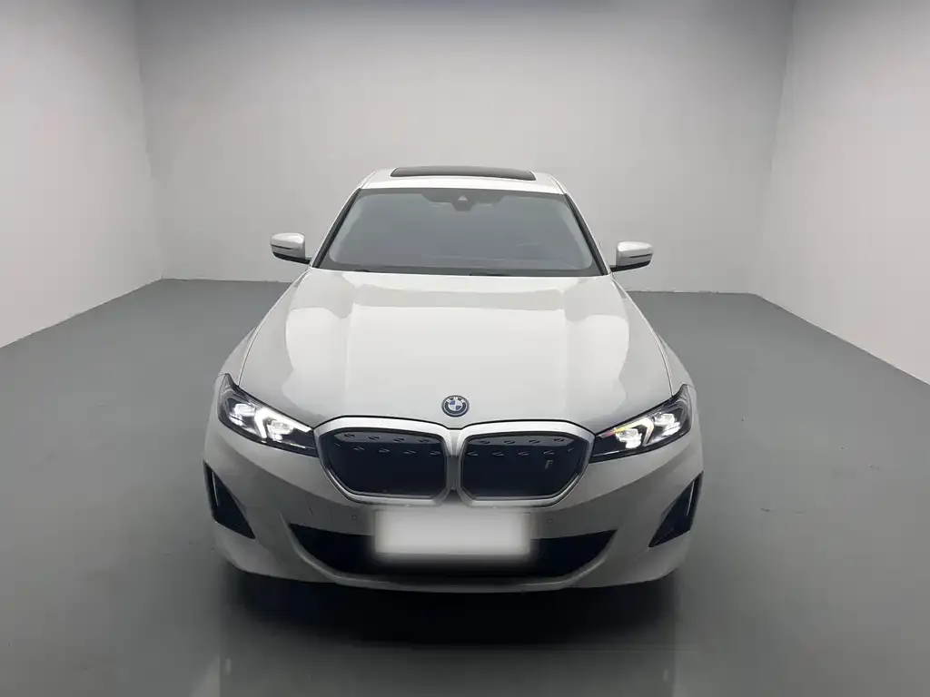BMW i3 2024 из CN, фото 2