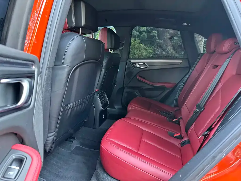 Porsche Macan 2022 из CN, фото 2