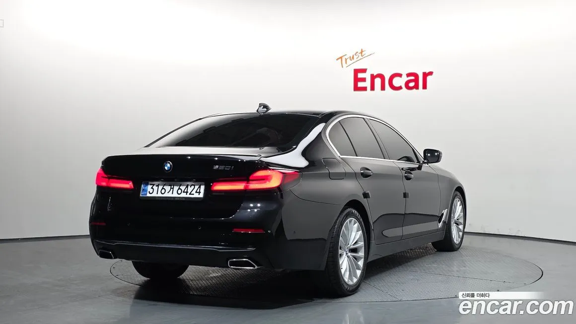 BMW 5-Series 2022 из KR, фото 6
