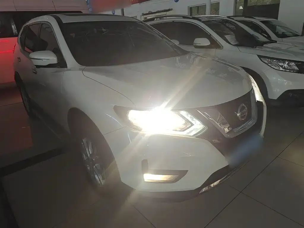 Nissan X-Trail 2021 из CN, фото 5