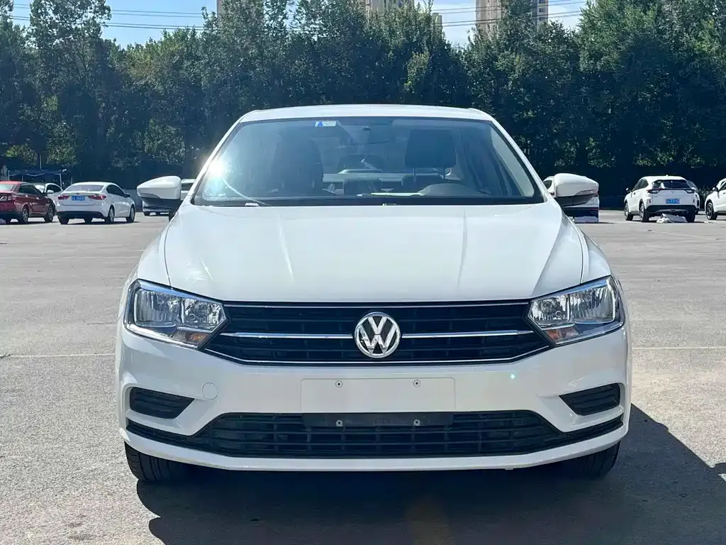 Volkswagen Bora 2022 из CN, фото 2