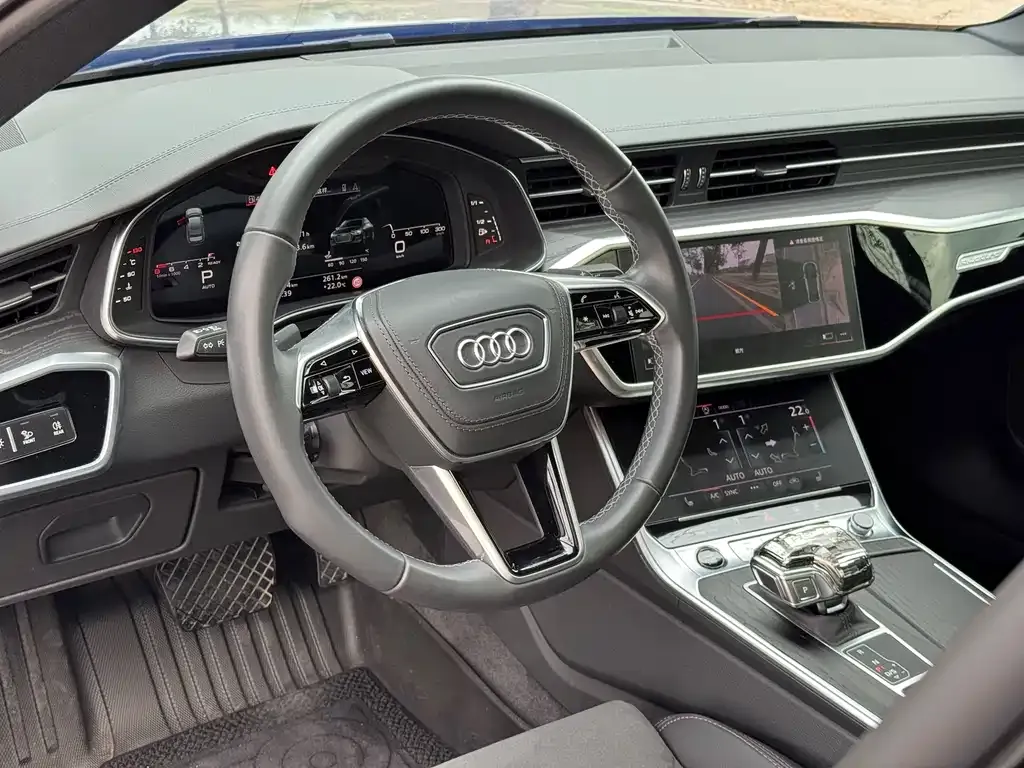 Audi A6L — фото 5