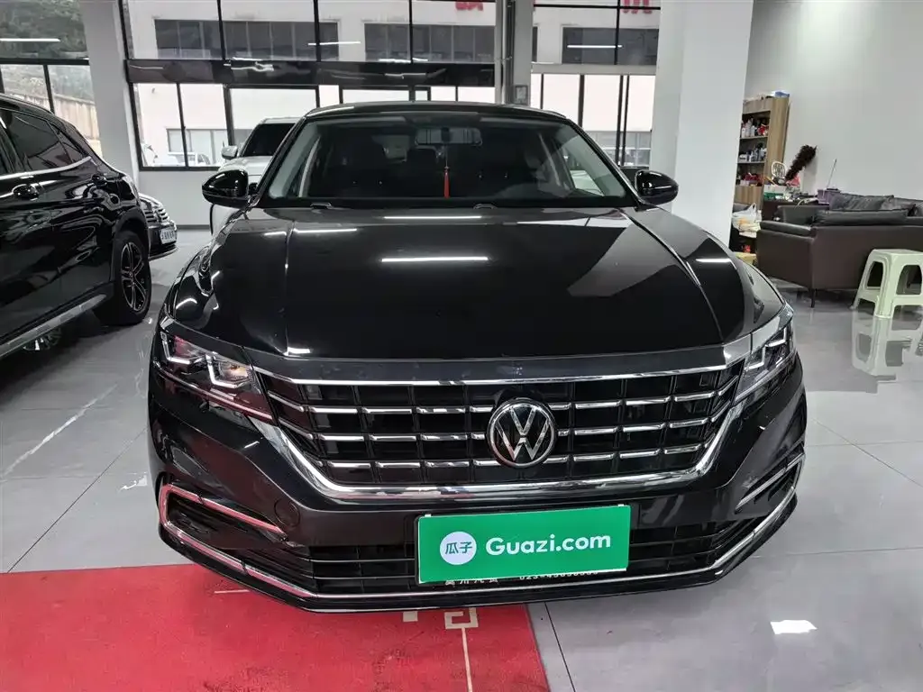 Volkswagen Passat — фото 6