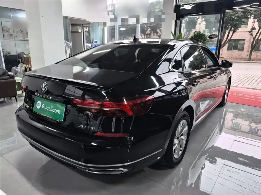 Volkswagen Passat — фото 3
