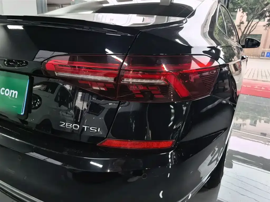 Volkswagen Passat — фото 5