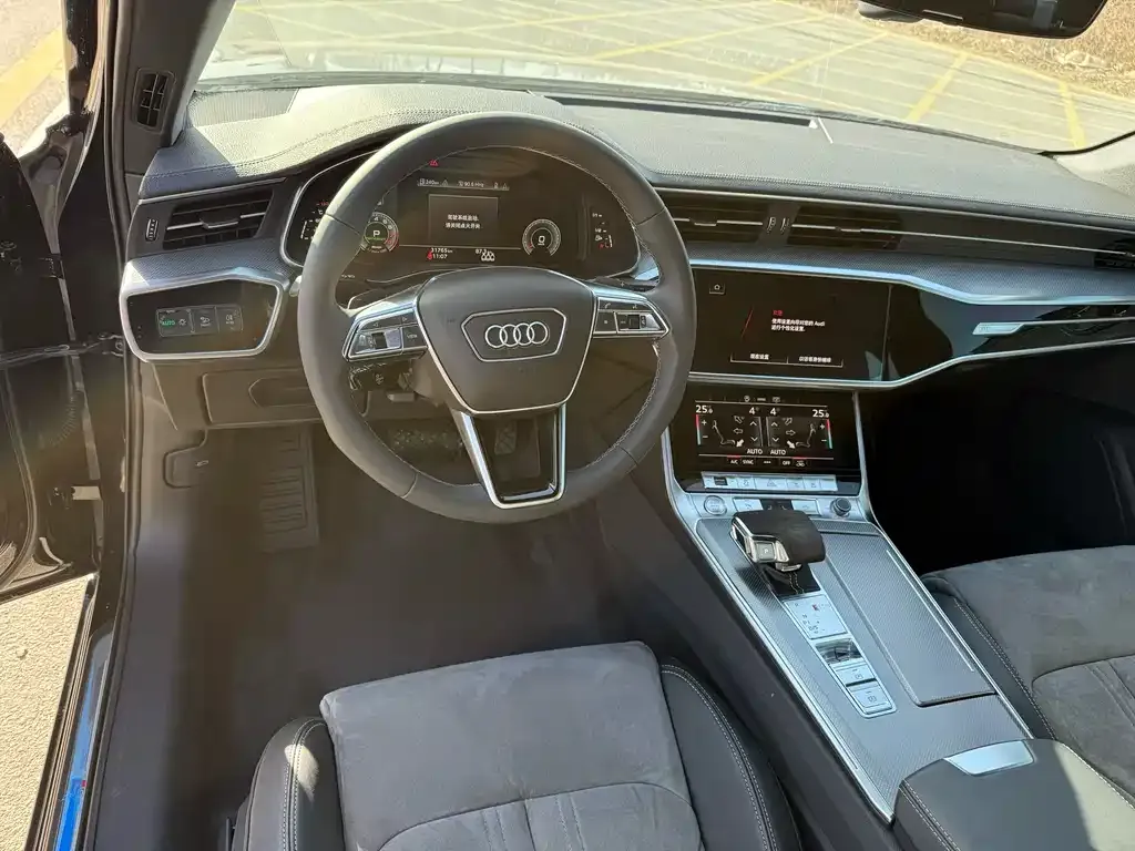 Audi A6L 2021 из CN, фото 2