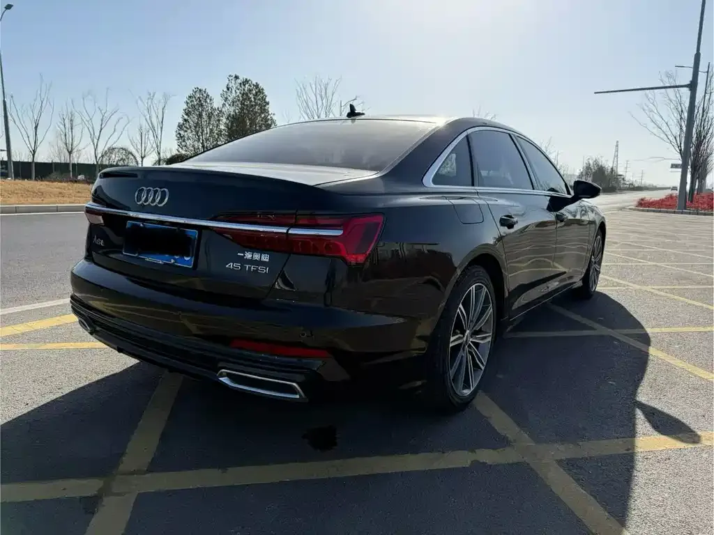 Audi A6L 2021 из CN, фото 7