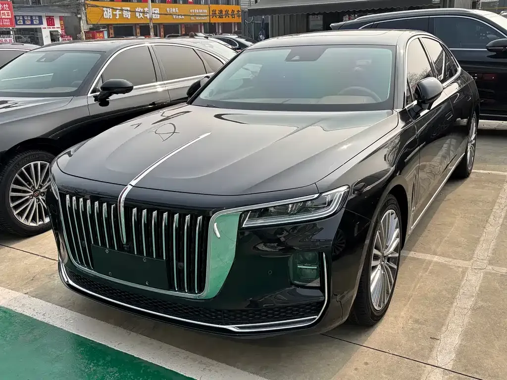 Hongqi H9 — фото 1