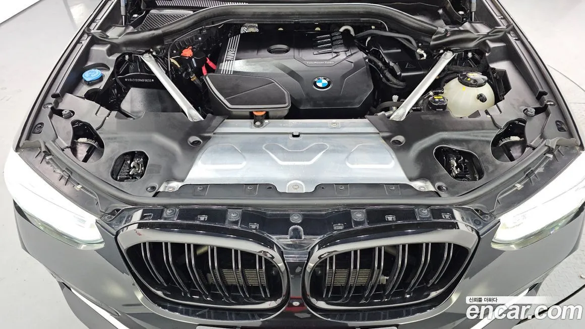 BMW X4 2021 из KR, фото 9