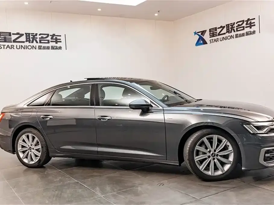 Audi A6L 2024 из CN, фото 2